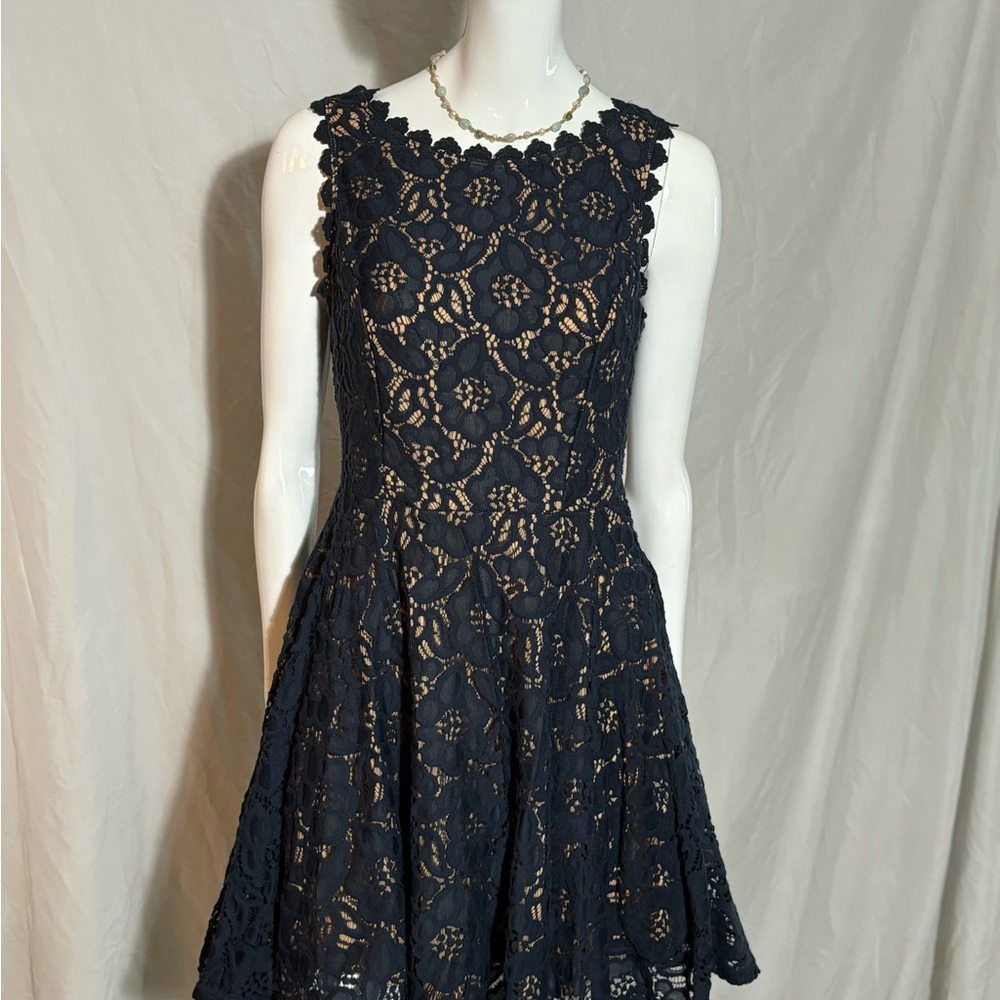 City Studio Navy lace cocktail dress Jr size 5